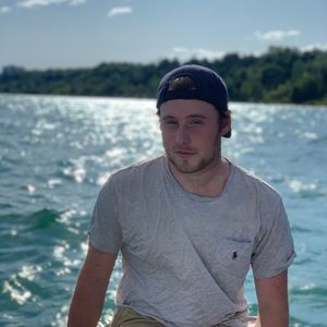 Meet your Posher, Mitchell